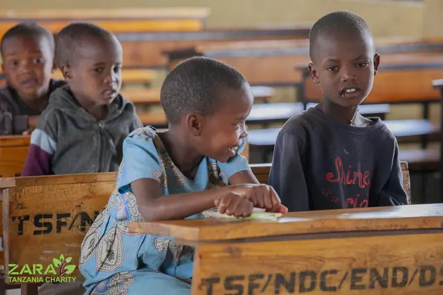 Isirwa school day, photo 55 of 66